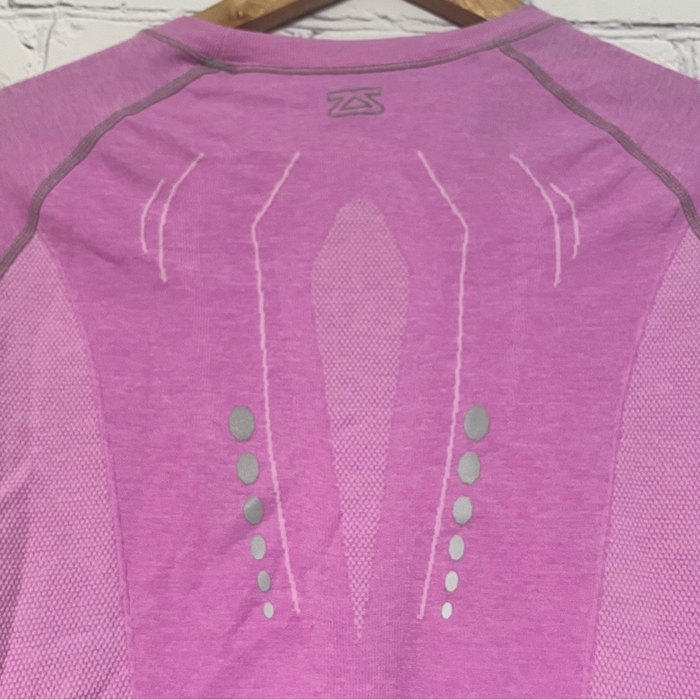 Zensah Long Sleeve Shirt Pink In Size Large Compression Recovery Athletic Gym - Picture 5 of 8